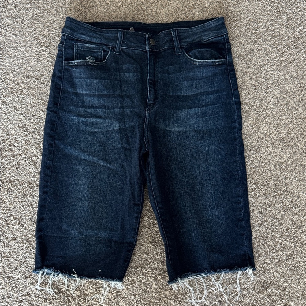 Kancan Women's Signature Deep Blue Denim Shorts size 30